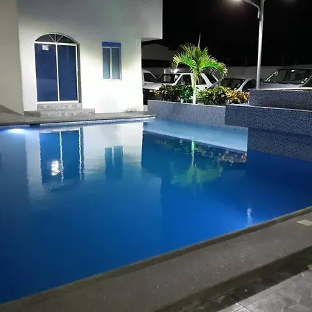 Tus Vacaciones En Tonsupa Ecuador. Apartment Exterior photo